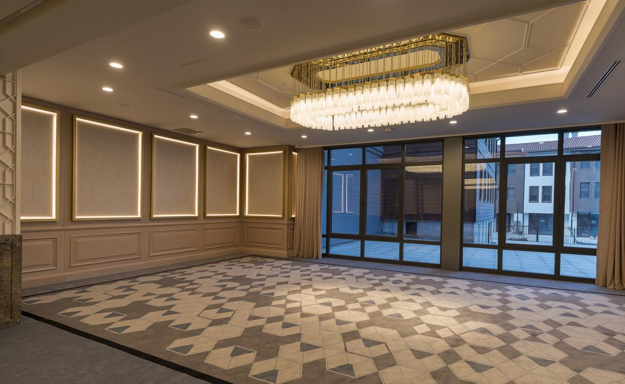 มิลเลนเนียม อิสตันบูล โกลเดน ฮอร์น Hotel ภายนอก รูปภาพ The interior of the hotel